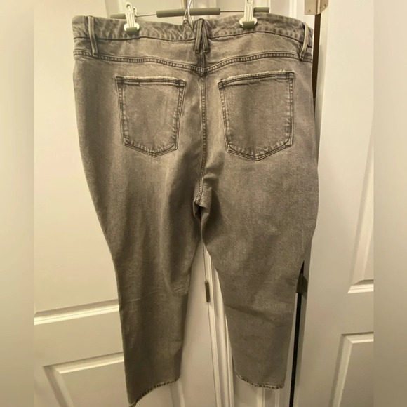 Good American Women’s High Waist Split Hem - Picture 3 of 6